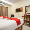 Отель RedDoorz Premium @ Jalan Cengkeh, фото 5