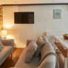 Отель Dophin Cottage 1736, фото 11