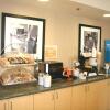 Отель Hampton Inn & Suites Modesto-Salida, фото 12