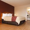 Отель Red Roof Inn & Suites Jackson, TN, фото 6