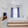 Отель Wonderful Studio Apartment At Sky House Alam Sutera, фото 1