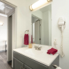 Отель One Bed Loft Apartment with great wifi!, фото 9