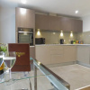 Отель Tudors eSuites 11 Bed House City Centre, фото 20