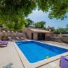 Отель Peaceful Villa in Rakalj With Swimming Pool, фото 23