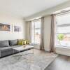 Отель Iconic Rideau 1Bd Unit Balcony Free Parking 3, фото 40