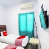 Отель Sg Premium Guest House By Oyo Rooms, фото 16