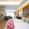 Отель Phi Phi Nice Beach Hotel Hip, фото 12