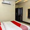 Отель OYO 24972 Hotel Crown Inn, фото 2