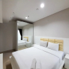Отель Minimalist And Cozy 1Br At Patraland Amarta Apartment, фото 2