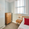 Отель Host Stay Cheviot House, фото 2