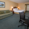 Отель Holiday Inn Express State College at Williamsburg Square, an IHG Hotel, фото 4