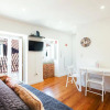 Отель WHome | Paz Downtown Apartment #3, фото 8