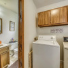 Отель Ruidoso Home w/ Balcony ~ 16 Mi to Ski Apache!, фото 5