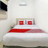 Отель Menjangan Residence At De Priok by OYO Rooms, фото 13