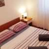 Отель Mila - 2 Bedrooms and Free Parking - A4, фото 6