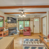 Отель Cozy Cabin Between Gatlinburg & Pigeon Forge W/ Hot Tub 1 Bedroom Cabin by Redawning, фото 9