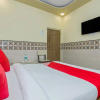 Отель OYO 22048 Trio Hotel, фото 14