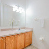 Отель Berkley Lake Townhomes, фото 9