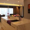 Отель Pavilion Bukit Bintang Modern Suites, фото 15