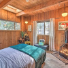 Отель Cabin Vacation Rental: 4 Mi to Lake Arrowhead, фото 3