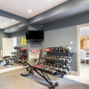 Отель The Heart of Chelsea - Modern Bright 4bdr Home With Gym Parking Patio, фото 16