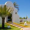 Отель Flamenco Villas & Beach Club, фото 4