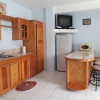 Отель Corinth Grove Apartment, фото 4