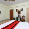 Отель OYO 12067 Sam's Apartment, фото 5