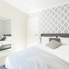 Отель The Harrods Mews Modern 4Bdr Mews Home With Terrace, фото 3