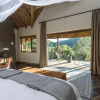Отель Lalibela Game Reserve - Inzolo Lodge, фото 3