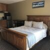 Отель Bird Creek Motel, фото 4