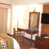 Отель Golden Tulip Grand Legacy, фото 10