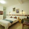 Отель Lijiang Family and Hostel Inn, фото 2