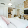 Отель Tanin - Wake Up To Dubai Skyline From This Stylish Studio, фото 5
