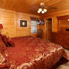 Отель Mountain Blessings - Four Bedroom Cabin, фото 2