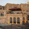 Отель Lagania Cave Suites, фото 1