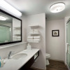 Отель Hampton Inn & Suites Fort Mill, фото 10