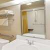 Отель Days Inn by Wyndham Eagan Minnesota Near Mall of America, фото 9