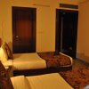 Отель OYO Premium Gwalior City Centre, фото 13