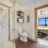 Отель Flophouze Shipping Container Hotel, фото 7