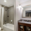 Отель Comfort Suites Macon, фото 10