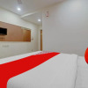 Отель OYO Flagship 81027 Star Inn Near Durgam Cheruvu, фото 4