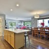 Отель The Brit Suite at Killington: Sleeps 10, Newly Remodeled, фото 14