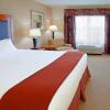 Отель Holiday Inn Express Hotel & Suites Latham, фото 13