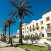 Отель Tarifa Cozy House // Penthouse - Pool - Parking, фото 1