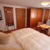 Отель Hotel-Pension Haus Steinmeyer в Бад-Пирмонте