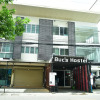 Отель Buc's Hostel, фото 1