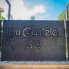 Отель Hôtel Lou Castelet в Карро