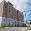 Отель MainStay Suites Cincinnati University - Uptown, фото 1