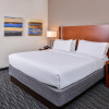Отель Holiday Inn Express & Suites York, an IHG Hotel, фото 7